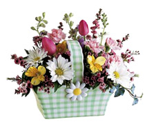 This delightful ceramic basket features a hand-painted gingham design, accented with ceramic daisies on both sides, Add flowers and your customers will be carried away.